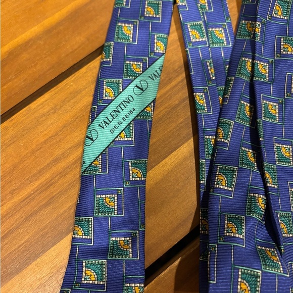 Blue Valentino Silk Tie - Picture 4 of 5